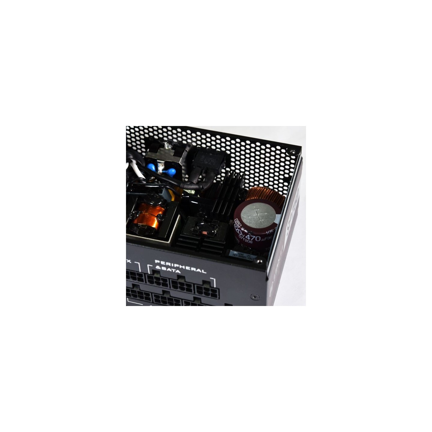 LIAN LI SP750 – Alimentation SFX 750 W 80 PLUS Gold entièrement modulaire