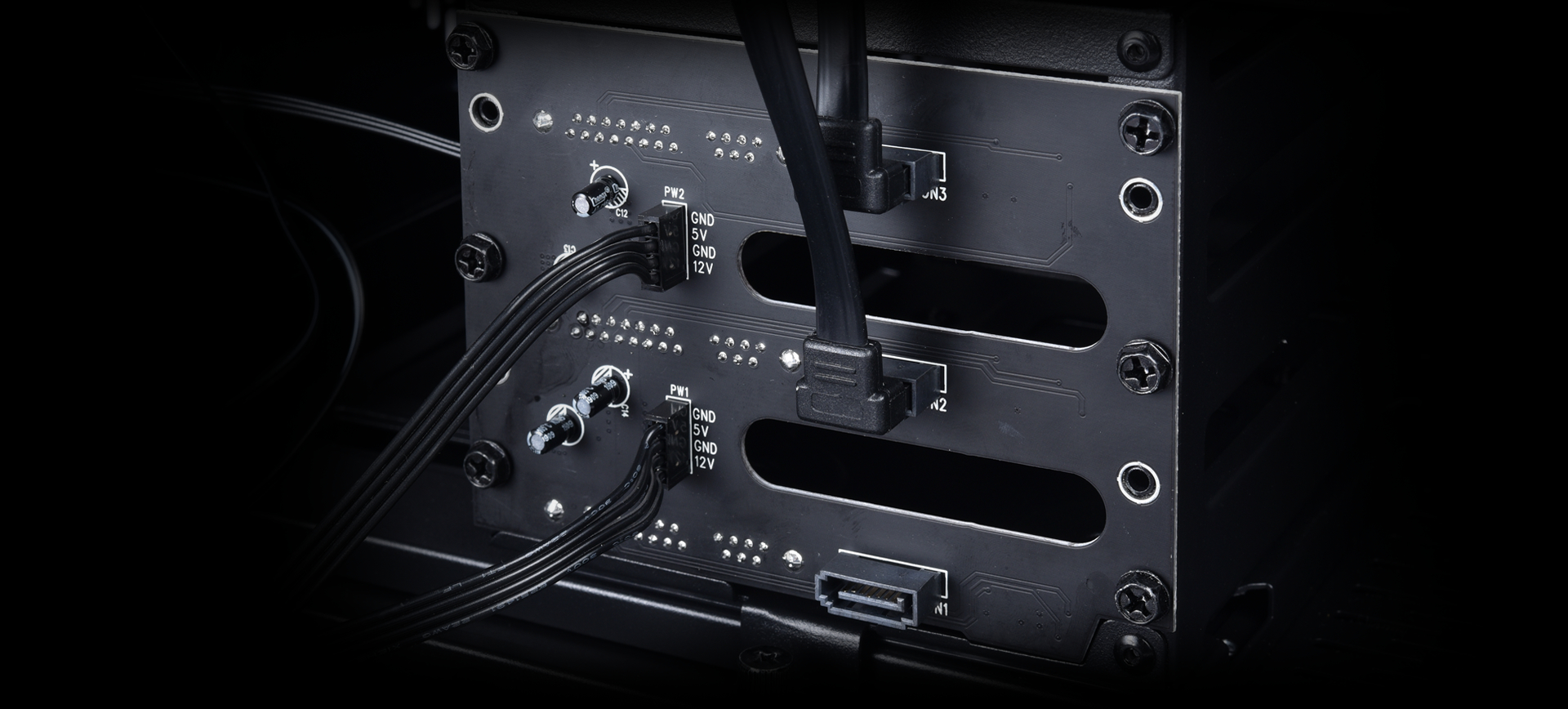Plaque arrière hot-swap